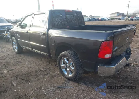 2016 Ram 1500 Big Horn z USA, uszkodzony, nr VIN 3C6RR7LTXGG214499